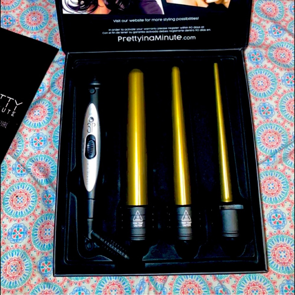 This product will not damage ur hair like most. Never been used. Opened for pics